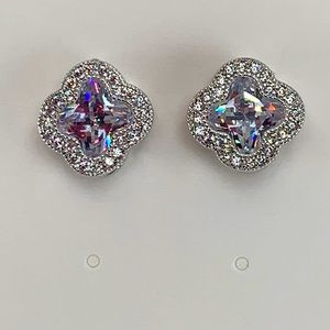 🧡1/2” Brilliant Cut CZ Stud Earrings🧡